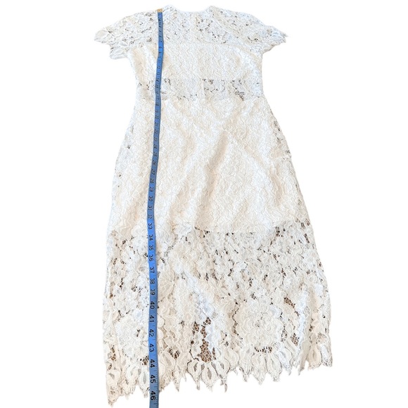 Alexis Leona Midi Dress, White Lace, Medium, short sleeves - Picture 9 of 12